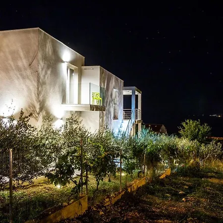Villa Blanka For 12
